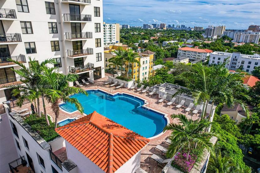 Picture of 888 S Douglas Rd # 1516, Coral Gables FL 33134