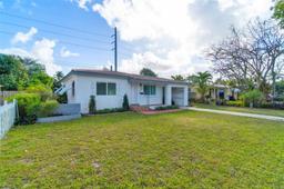Picture of 1270 NE 161St St, North Miami Beach, FL 33162