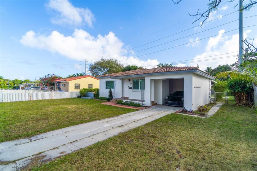 Picture of 1270 NE 161St St, North Miami Beach FL 33162