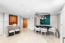 Picture of 21055 Yacht Club Dr # 702, Aventura, FL 33180