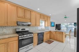 Picture of 13275 NW 15Th St, Pembroke Pines, FL 33028