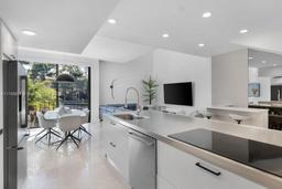 Picture of 10655 NE Quaybridge Ct # C3, Miami, FL 33138