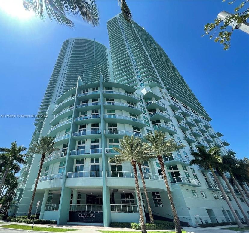 Picture of 1900 N Bayshore Dr # 5006, Miami FL 33132