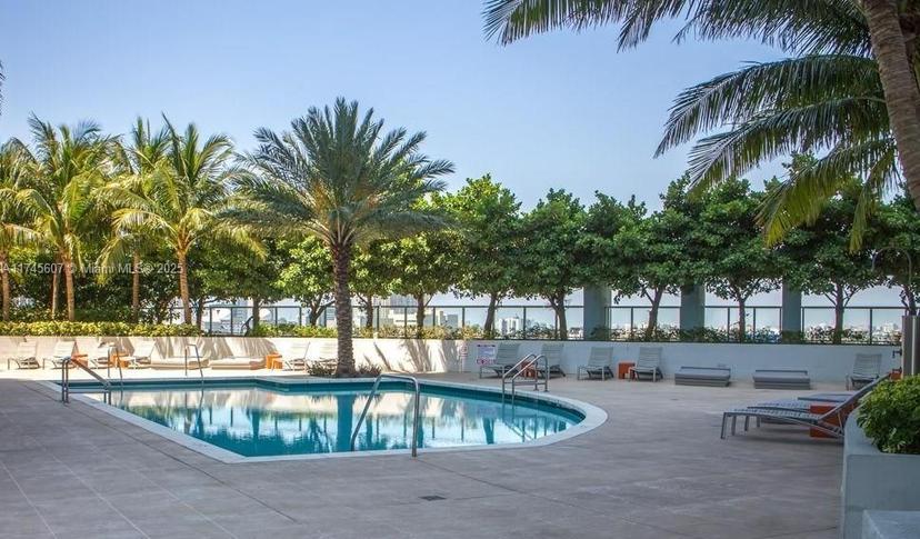 Picture of 1900 N Bayshore Dr # 5006, Miami FL 33132