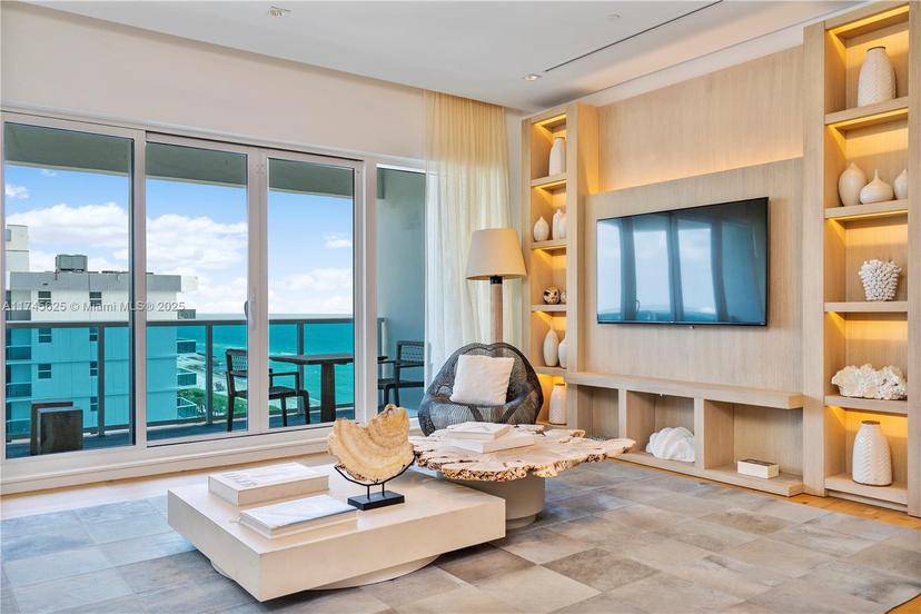 Picture of 102 24Th St # 1607, Miami Beach FL 33139