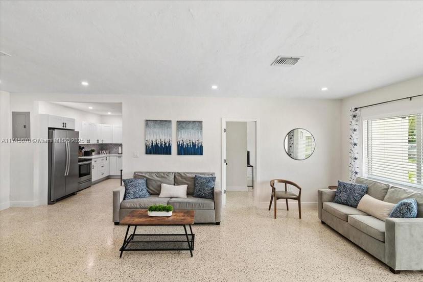 Picture of 1300 NW 132Nd Ter, Miami FL 33167
