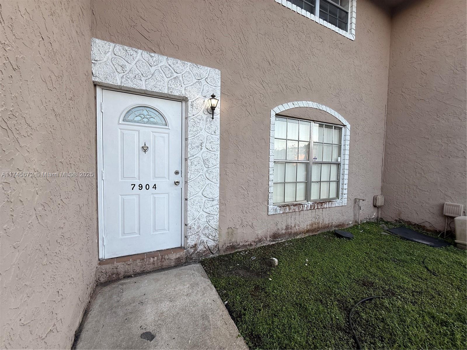 Picture of 7904 Kimberly Blvd # 403, North Lauderdale, FL 33068