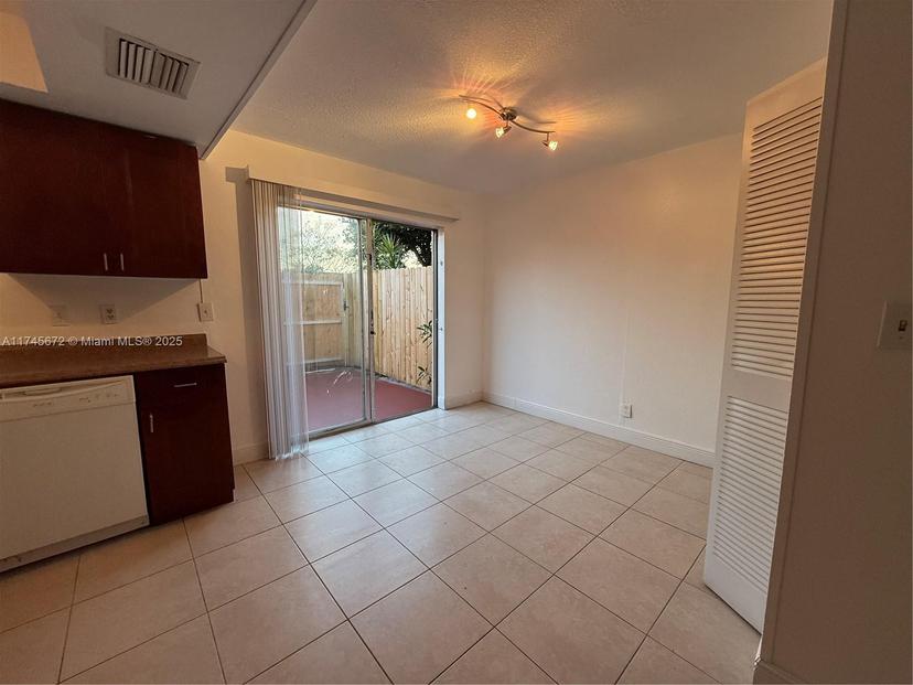 Picture of 7904 Kimberly Blvd # 403, North Lauderdale FL 33068