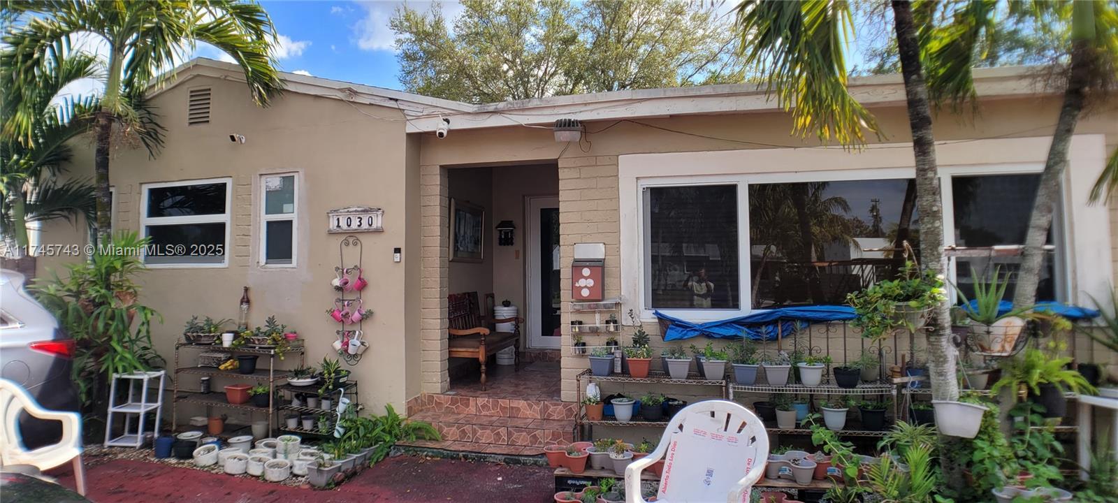 Picture of 1030 Sharar Ave, Opa-Locka, FL 33054