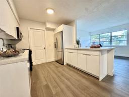 Picture of 9040 NW 26Th Pl, Sunrise, FL 33322
