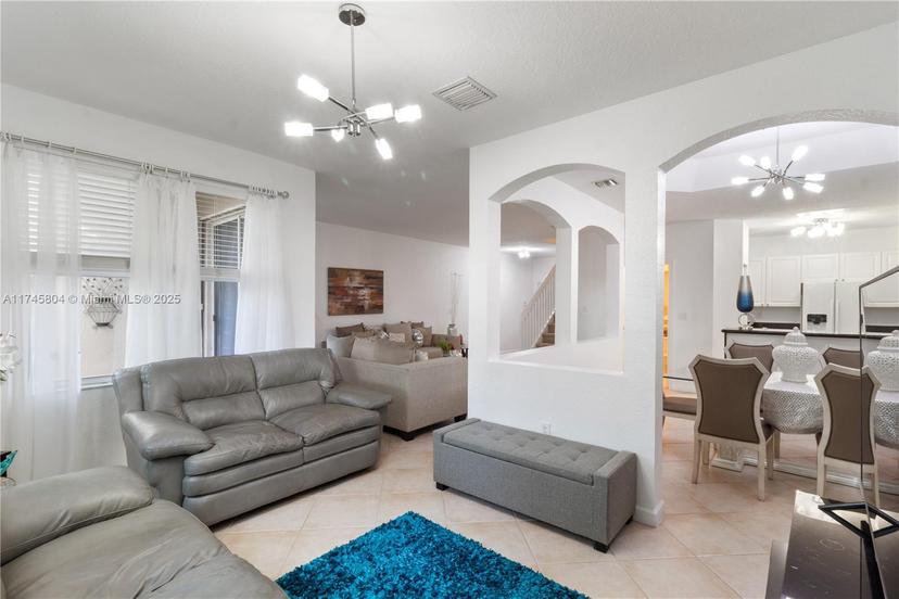 Picture of 11381 NW 73Rd Ter, Doral FL 33178
