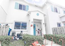 Picture of 413 NW 12Th Ave # 0, Florida City, FL 33034