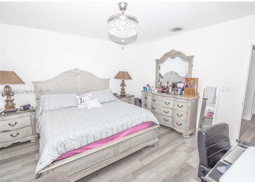 Picture of 413 NW 12Th Ave # 0, Florida City FL 33034