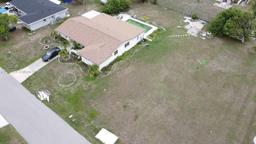 Picture of 156 Francis Dr Ne, Port Charlotte, FL 33952