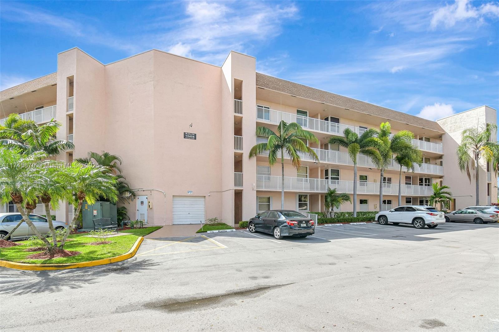 Picture of 10456 NW 24Th Pl # 209, Sunrise, FL 33322