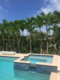 Picture of 1155 S Biscayne Point Rd, Miami Beach, FL 33141
