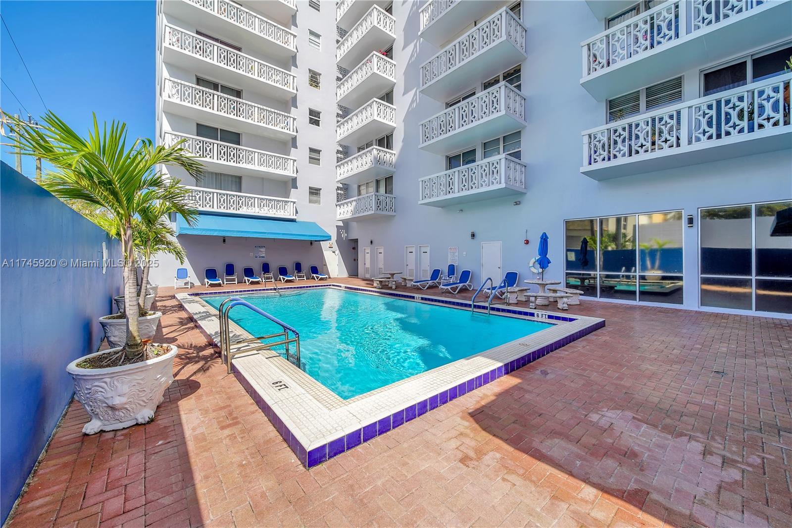 Picture of 1020 Meridian Ave # 515, Miami Beach, FL 33139