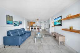 Picture of 1020 Meridian Ave # 515, Miami Beach, FL 33139