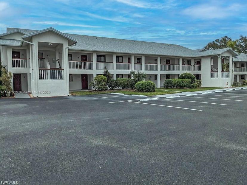 Picture of 2231 E 5Th # 106, Lehigh Acres FL 33936