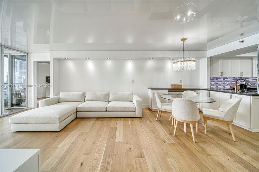 Picture of 6767 Collins Ave # 1706, Miami Beach FL 33141