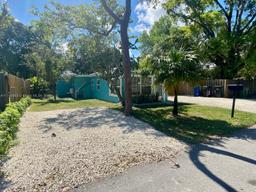 Picture of 1420 SW 33Rd Ct, Fort Lauderdale, FL 33315