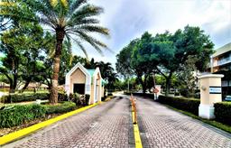 Picture of 10368 NW 24Th Pl # 109, Sunrise, FL 33322