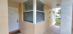 Picture of 10368 NW 24Th Pl # 109, Sunrise, FL 33322