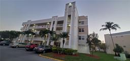 Picture of 10368 NW 24Th Pl # 109, Sunrise, FL 33322