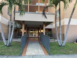 Picture of 4680 W 13Th Ln # 417, Hialeah, FL 33012