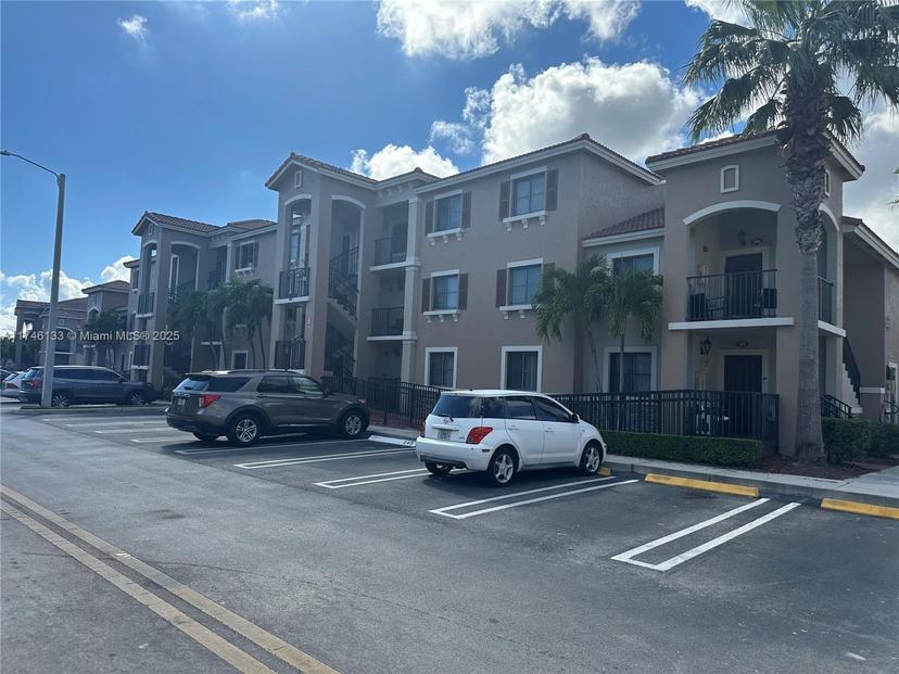 Picture of 22421 SW 88Th Pl # 2, Cutler Bay FL 33190