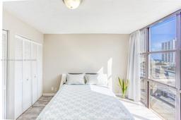 Picture of 17011 N Bay Rd # 1019, Sunny Isles Beach, FL 33160