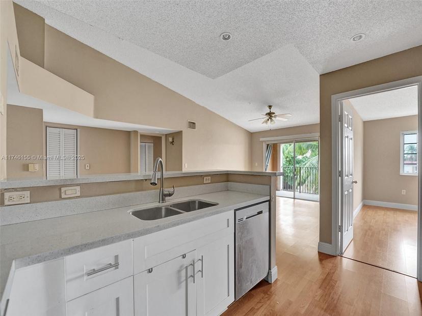 Picture of 2031 Renaissance Blvd # 304, Miramar FL 33025