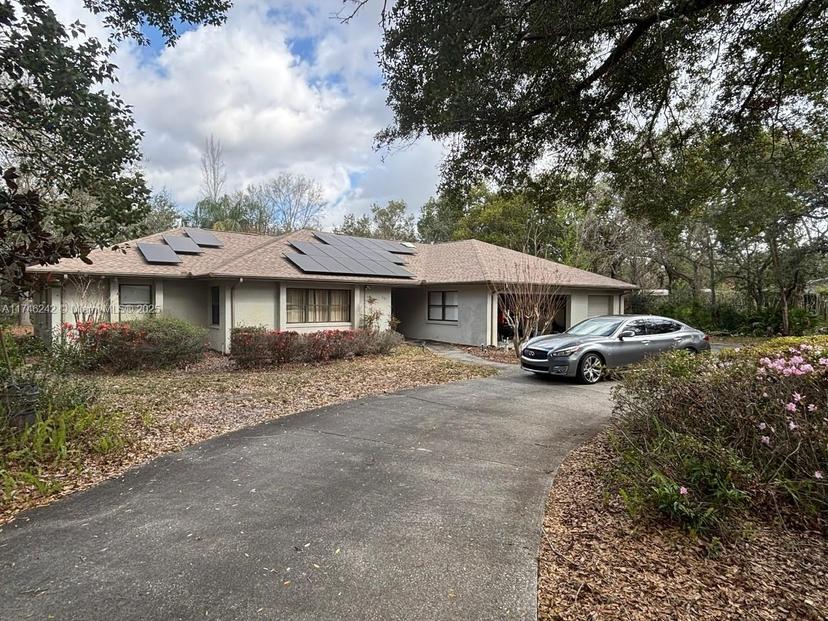 Picture of 3737 Country Oaks Lane, Lake Wales FL 33898