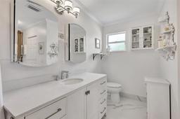 Picture of 1826 Capeside Cir, Wellington, FL 33414