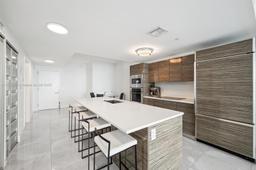 Picture of 460 NE 28Th St # 2604, Miami, FL 33137