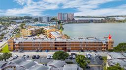 Picture of 1591 NE Miami Gardens Dr # 305, Miami, FL 33179