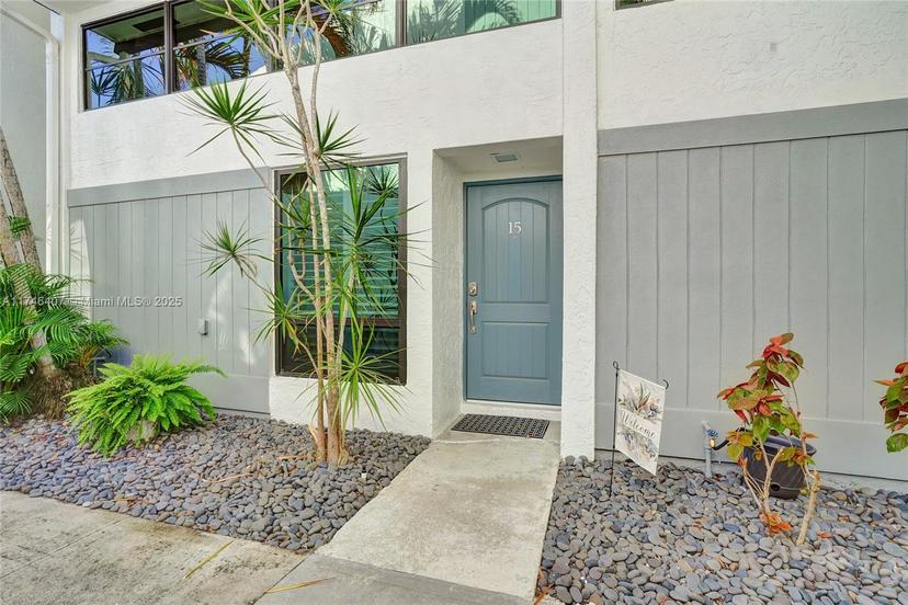 Picture of 3900 NE 18Th Ave # 15C, Oakland Park FL 33334