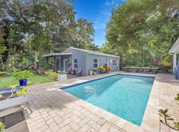 Picture of 704 Madeira Av, Coral Gables, FL 33134