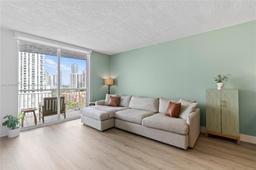Picture of 275 NE 18Th St # 1502, Miami, FL 33132