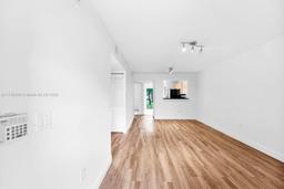 Picture of 3505 Briar Bay Blvd # 104, West Palm Beach, FL 33411