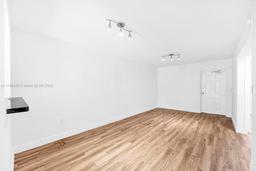 Picture of 3505 Briar Bay Blvd # 104, West Palm Beach, FL 33411