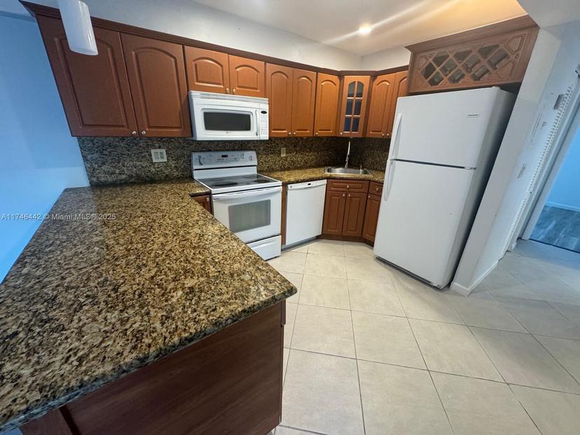 Picture of 3642 NE 171St St # 306, North Miami Beach FL 33160