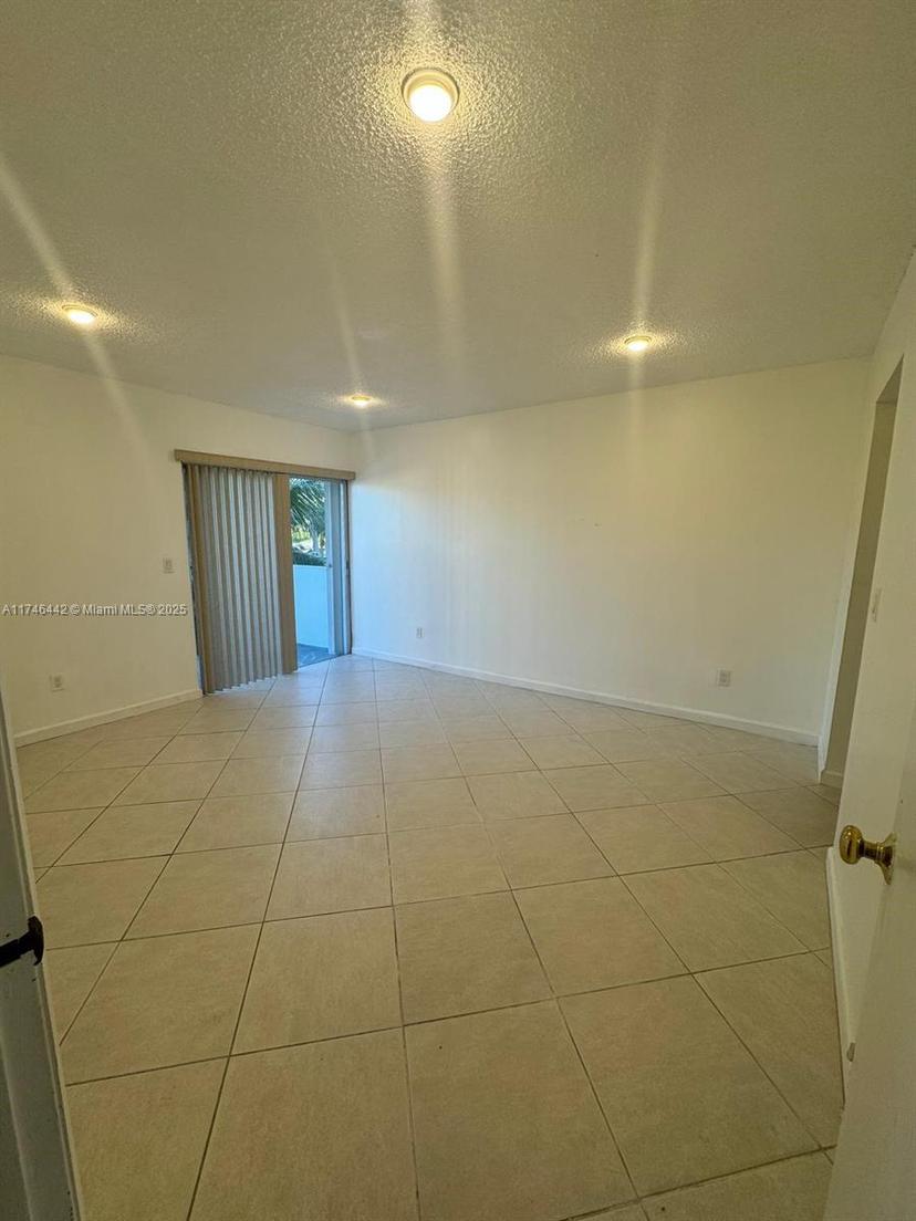 Picture of 3642 NE 171St St # 306, North Miami Beach FL 33160