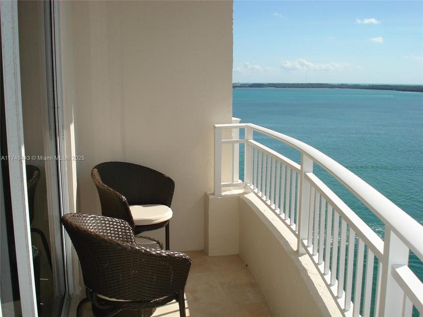 Picture of 770 Claughton Island Dr # 1708, Miami FL 33131