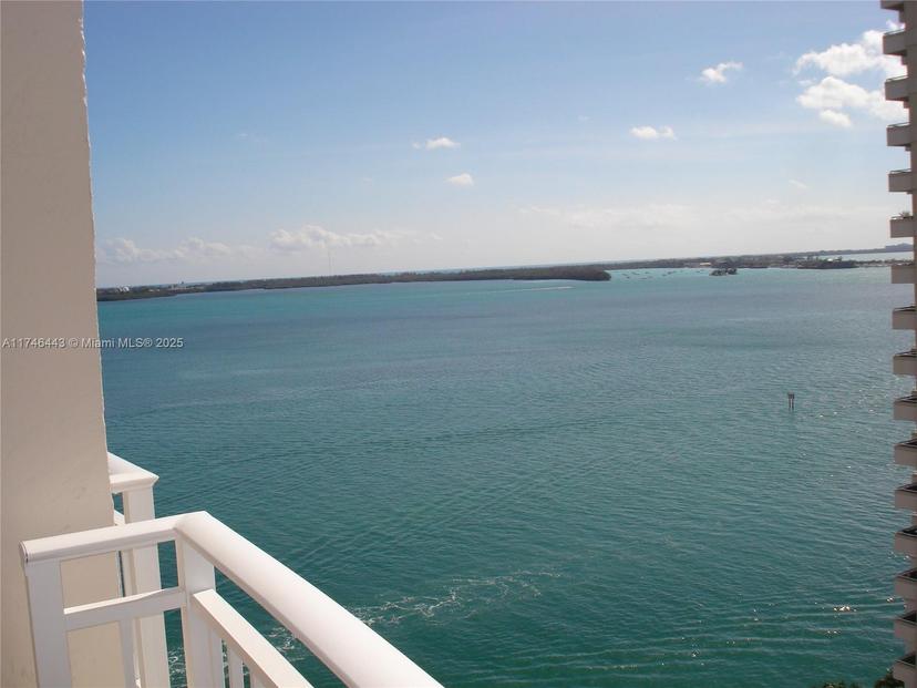 Picture of 770 Claughton Island Dr # 1708, Miami FL 33131