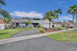 Picture of 5161 NW 81St Ter, Lauderhill, FL 33351
