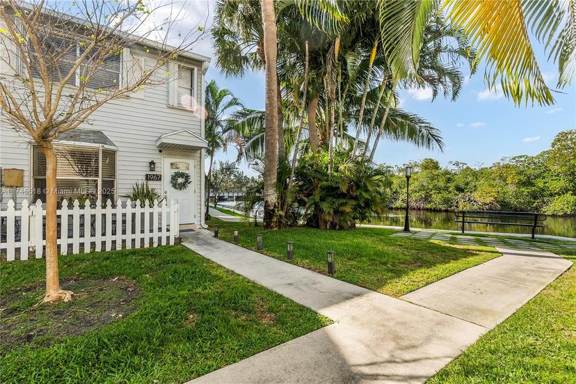 Picture of 1967 NE 15Th Ave # 1967, Fort Lauderdale FL 33305