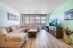 Picture of 3725 S Ocean Dr # 1023, Hollywood, FL 33019