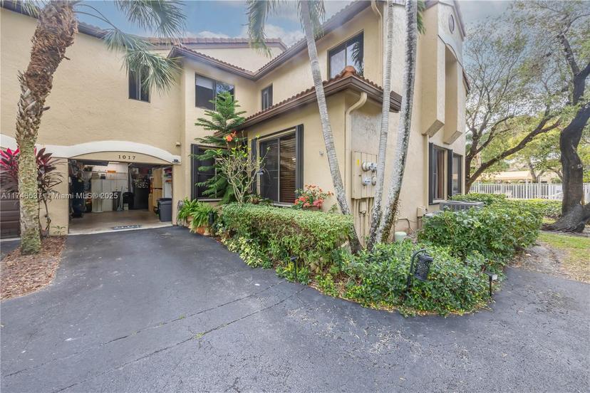 Picture of 1017 NW 105Th Ave # 133, Plantation FL 33322