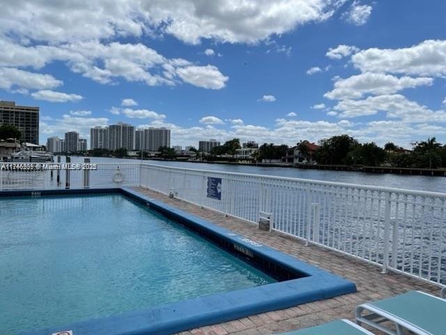 Picture of 1913 S Ocean Dr # 316, Hallandale Beach FL 33009